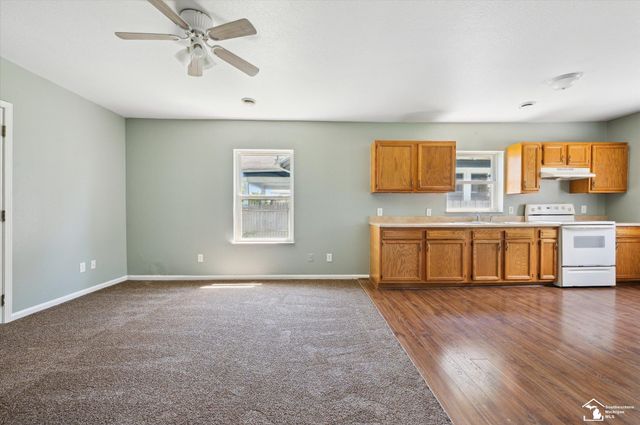 1107 W Temperance Road, Temperance, MI 48182