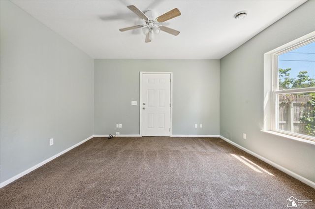 1107 W Temperance Road, Temperance, MI 48182