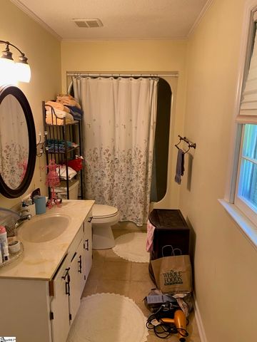 110 Kingston Drive, Laurens, SC 29360