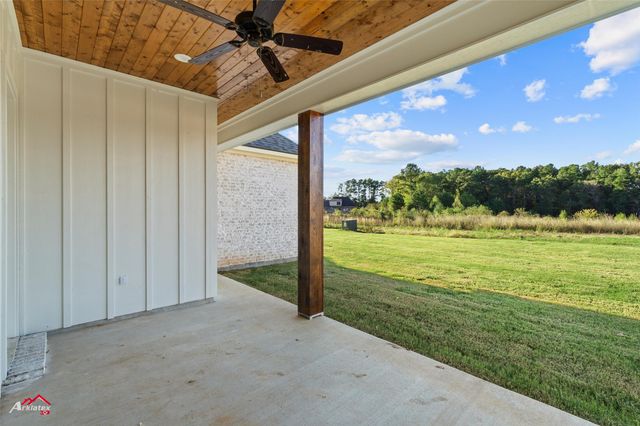 35 Turtle Creek Drive, Benton, LA 71006
