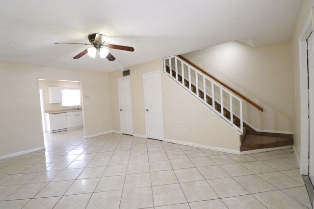 2016 S 10th Street A, Fort Pierce, FL 34950