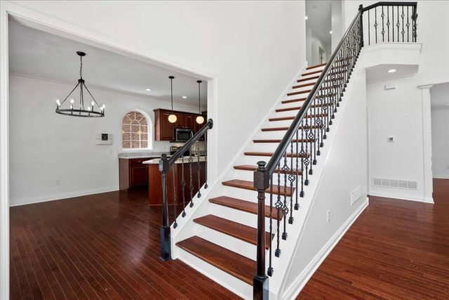 3780 Ridge View Way, Lexington, KY 40509
