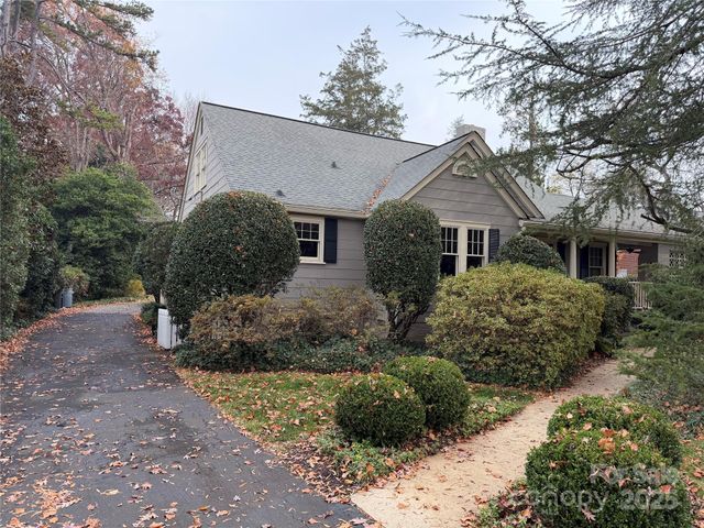 2629 Sharon Road, Charlotte, NC 28211