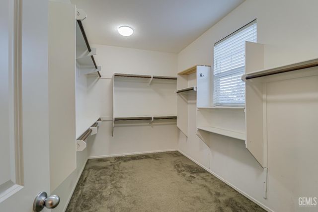 5005 Silvery Jewel Lane, Bakersfield, CA 93313