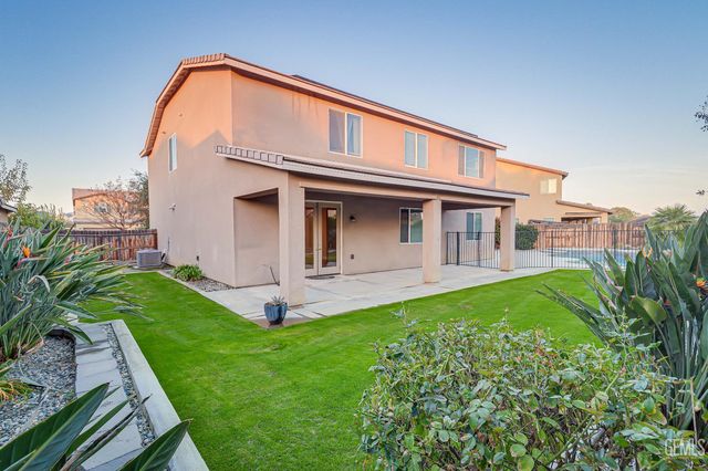 5005 Silvery Jewel Lane, Bakersfield, CA 93313