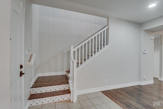 5005 Silvery Jewel Lane, Bakersfield, CA 93313