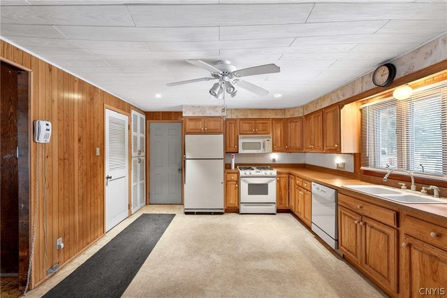 10346 Adirondack View, Marcy, NY 13502