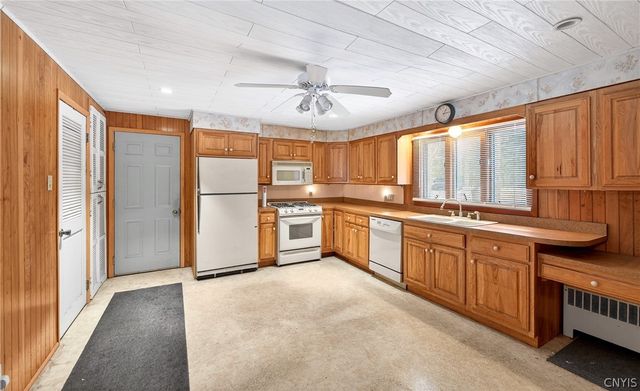 10346 Adirondack View, Marcy, NY 13502