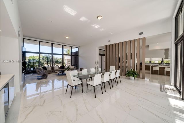 16600 Sunset Way, Weston, FL 33326