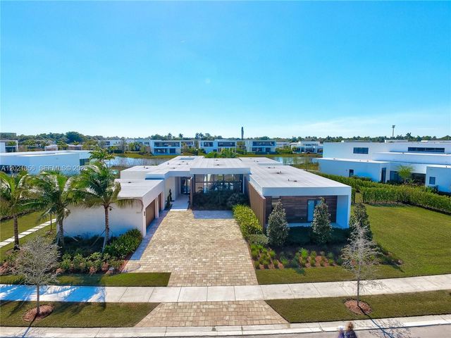 16600 Sunset Way, Weston, FL 33326