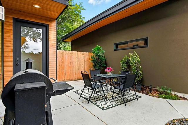 3556 S Emerson Street, Englewood, CO 80113