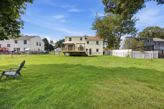 20 Alan Ln, Mine Hill Twp., NJ 07803