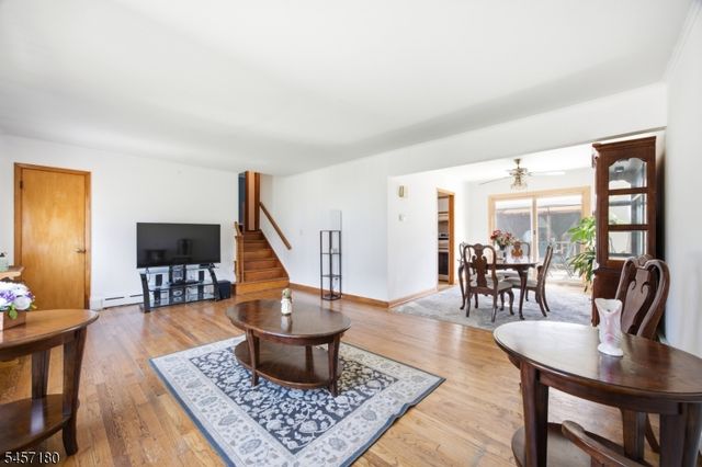 20 Alan Ln, Mine Hill Twp., NJ 07803