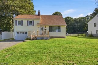 20 Alan Ln, Mine Hill Twp., NJ 07803