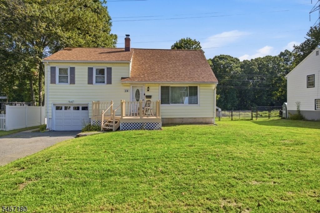 20 Alan Ln, Mine Hill Twp., NJ 07803