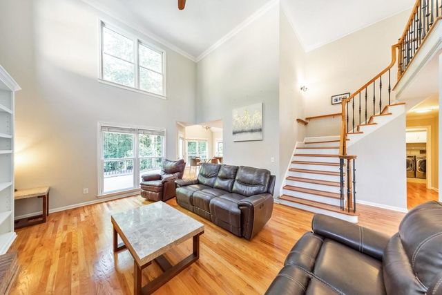 638 Braidwood Drive NW, Acworth, GA 30101