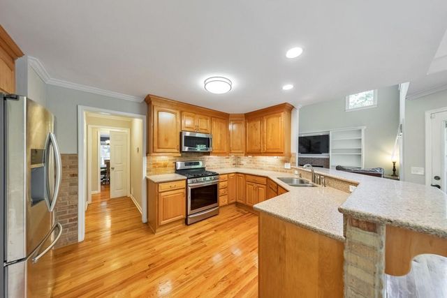 638 Braidwood Drive NW, Acworth, GA 30101