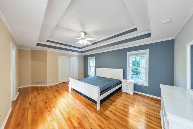 638 Braidwood Drive NW, Acworth, GA 30101