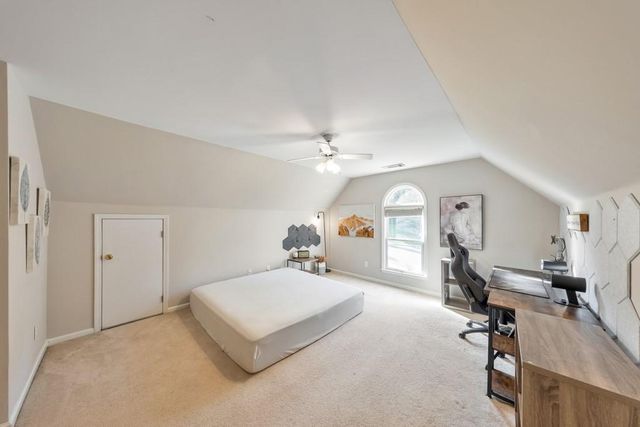 638 Braidwood Drive NW, Acworth, GA 30101