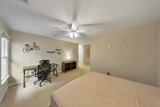 638 Braidwood Drive NW, Acworth, GA 30101