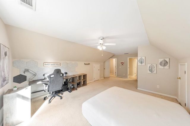 638 Braidwood Drive NW, Acworth, GA 30101