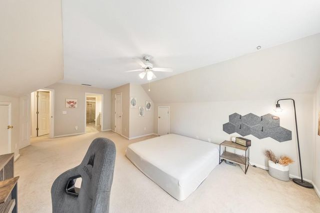 638 Braidwood Drive NW, Acworth, GA 30101