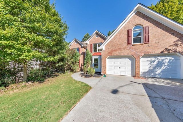 638 Braidwood Drive NW, Acworth, GA 30101