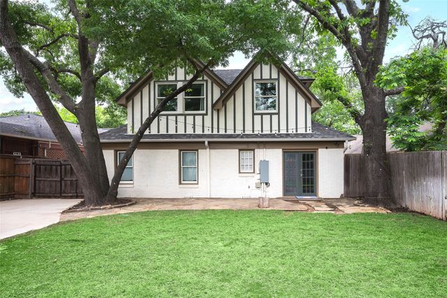 6934 Hammond Avenue, Dallas, TX 75223