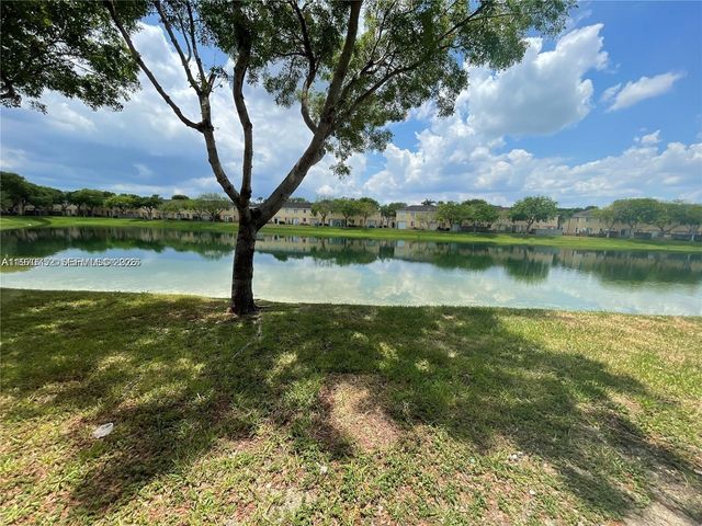2744 SE 15th Place 136, Homestead, FL 33035