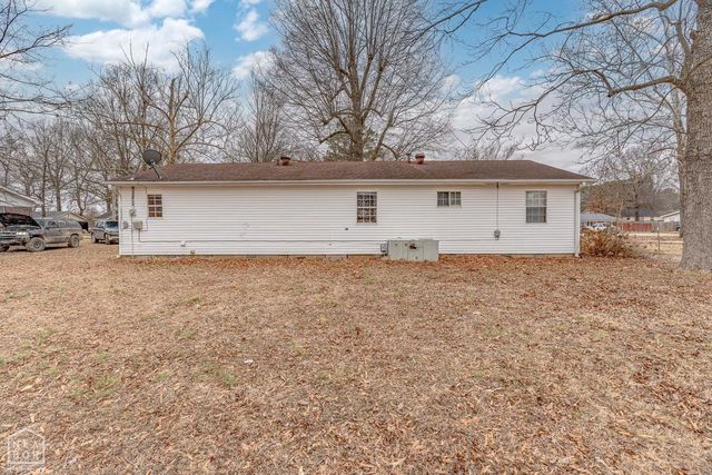 501 Walnut Drive, Paragould, AR 72450