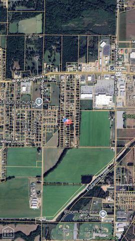 501 Walnut Drive, Paragould, AR 72450