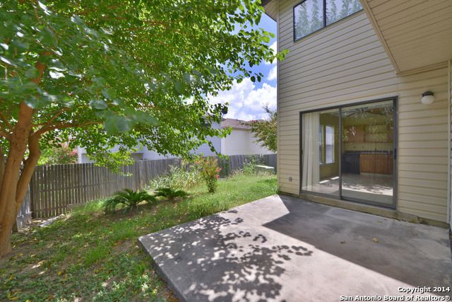 8926 BREEZEFIELD, San Antonio, TX 78240