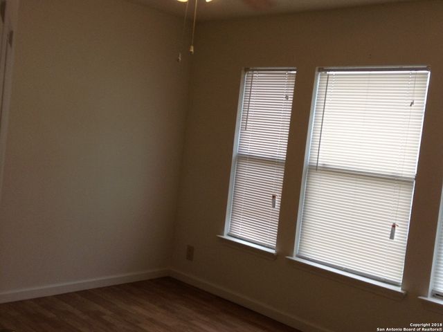 8926 BREEZEFIELD, San Antonio, TX 78240