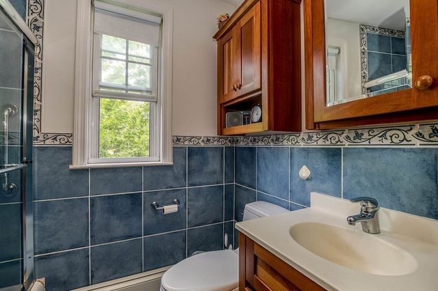 251 Rock Street B7, Norwood, MA 02062