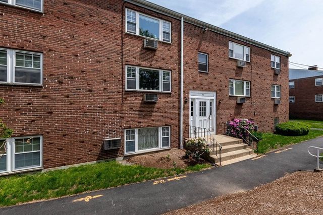 251 Rock Street B7, Norwood, MA 02062