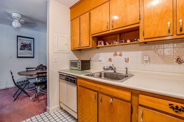 251 Rock Street B7, Norwood, MA 02062
