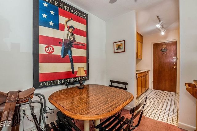 251 Rock Street B7, Norwood, MA 02062