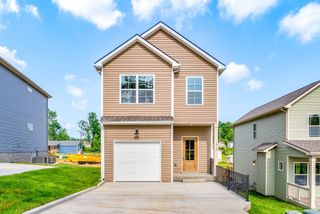 1916 Evans Rd, Clarksville, TN 37042