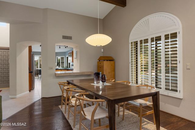 6971 E Calle Tabara, Tucson, AZ 85750