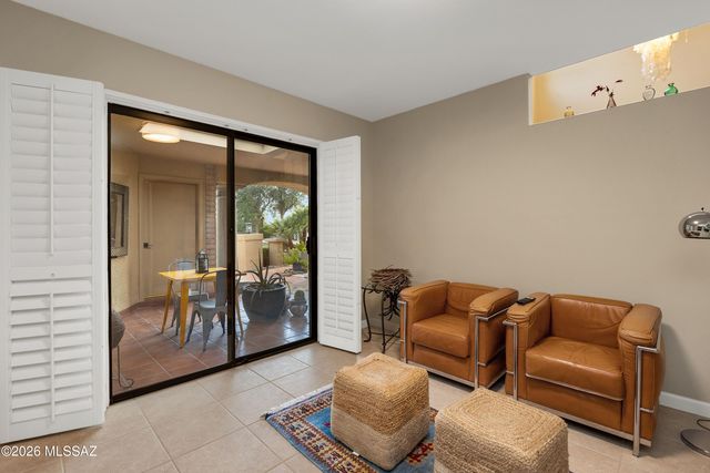 6971 E Calle Tabara, Tucson, AZ 85750