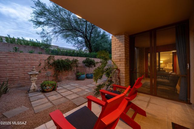 6971 E Calle Tabara, Tucson, AZ 85750