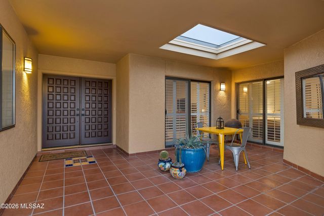 6971 E Calle Tabara, Tucson, AZ 85750