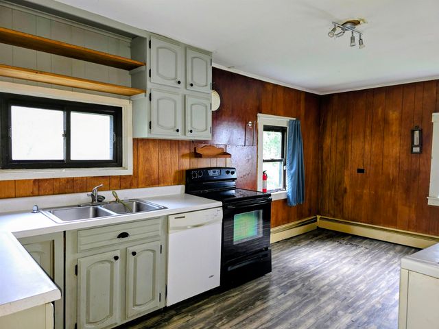 8574 Vermont Route 25, Corinth, VT 05040