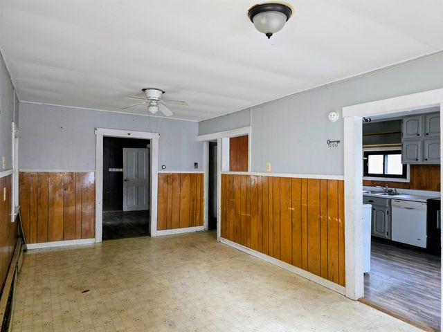 8574 Vermont Route 25, Corinth, VT 05040