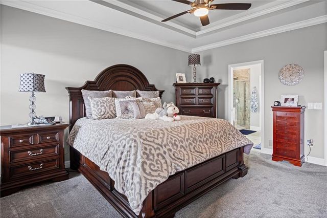 4600 Greystone Drive, St Joseph, MO 64505