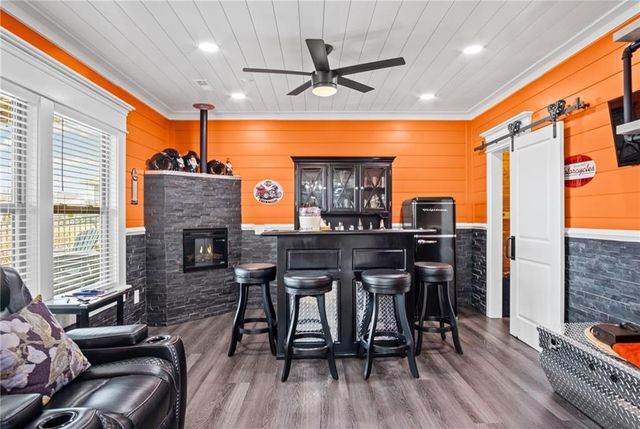 4600 Greystone Drive, St Joseph, MO 64505