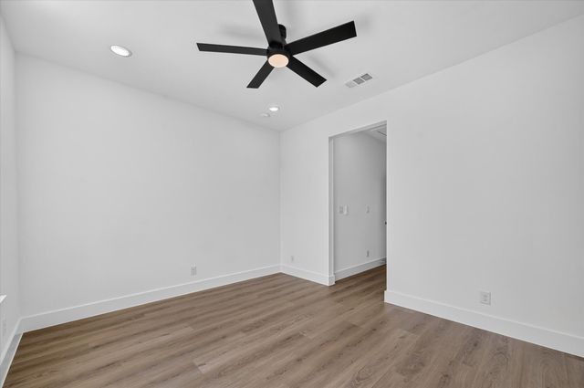 2835 Macon Street, Dallas, TX 75215