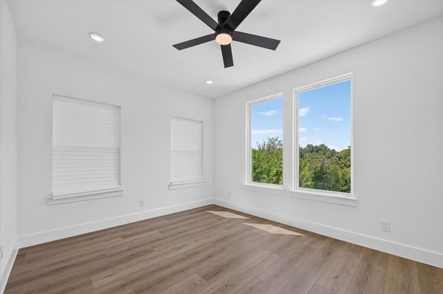 2835 Macon Street, Dallas, TX 75215