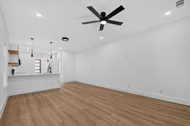 2835 Macon Street, Dallas, TX 75215