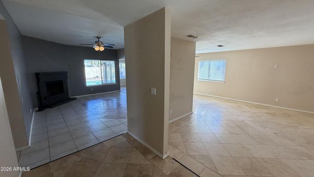 4624 W CHICAGO Street, Chandler, AZ 85226